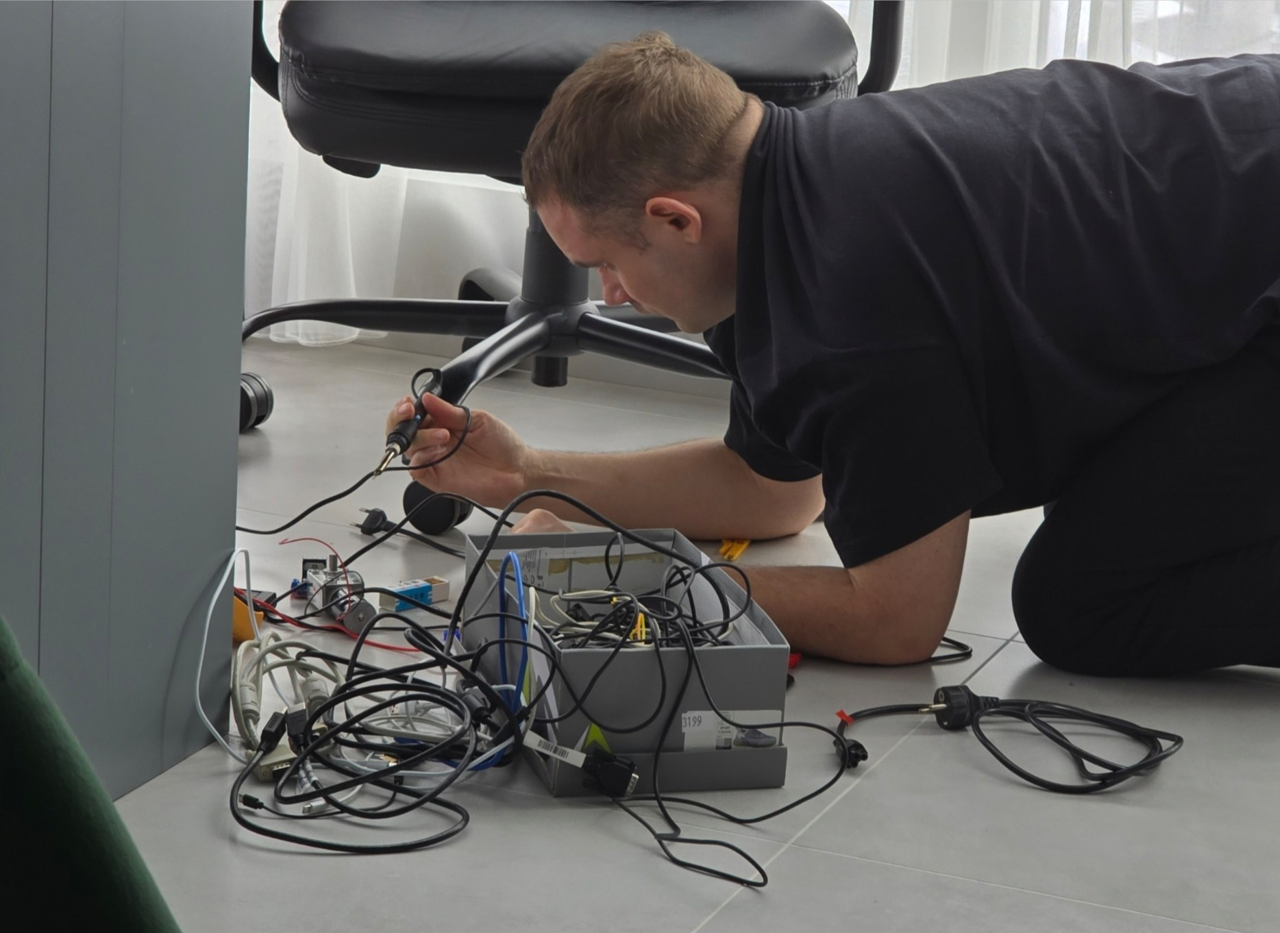 Мобильный робот с манипулятором